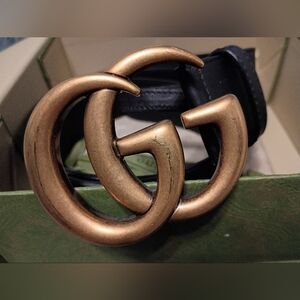 Gucci Black Leather Belt with Bronze Double G Buckle